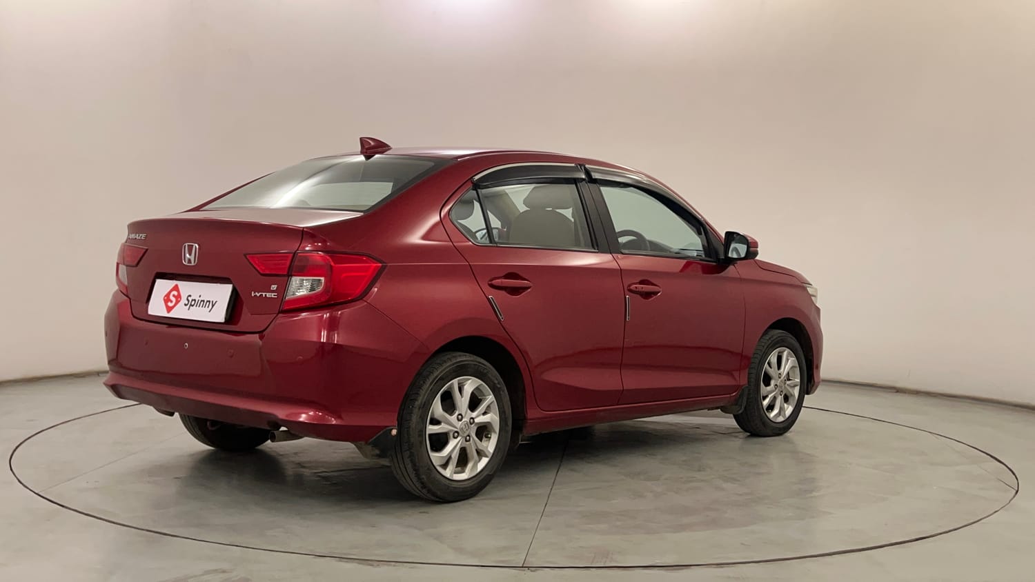 Used 2020 Honda Amaze 1.2 V CVT Petrol Petrol Automatic exterior RIGHT REAR CORNER VIEW