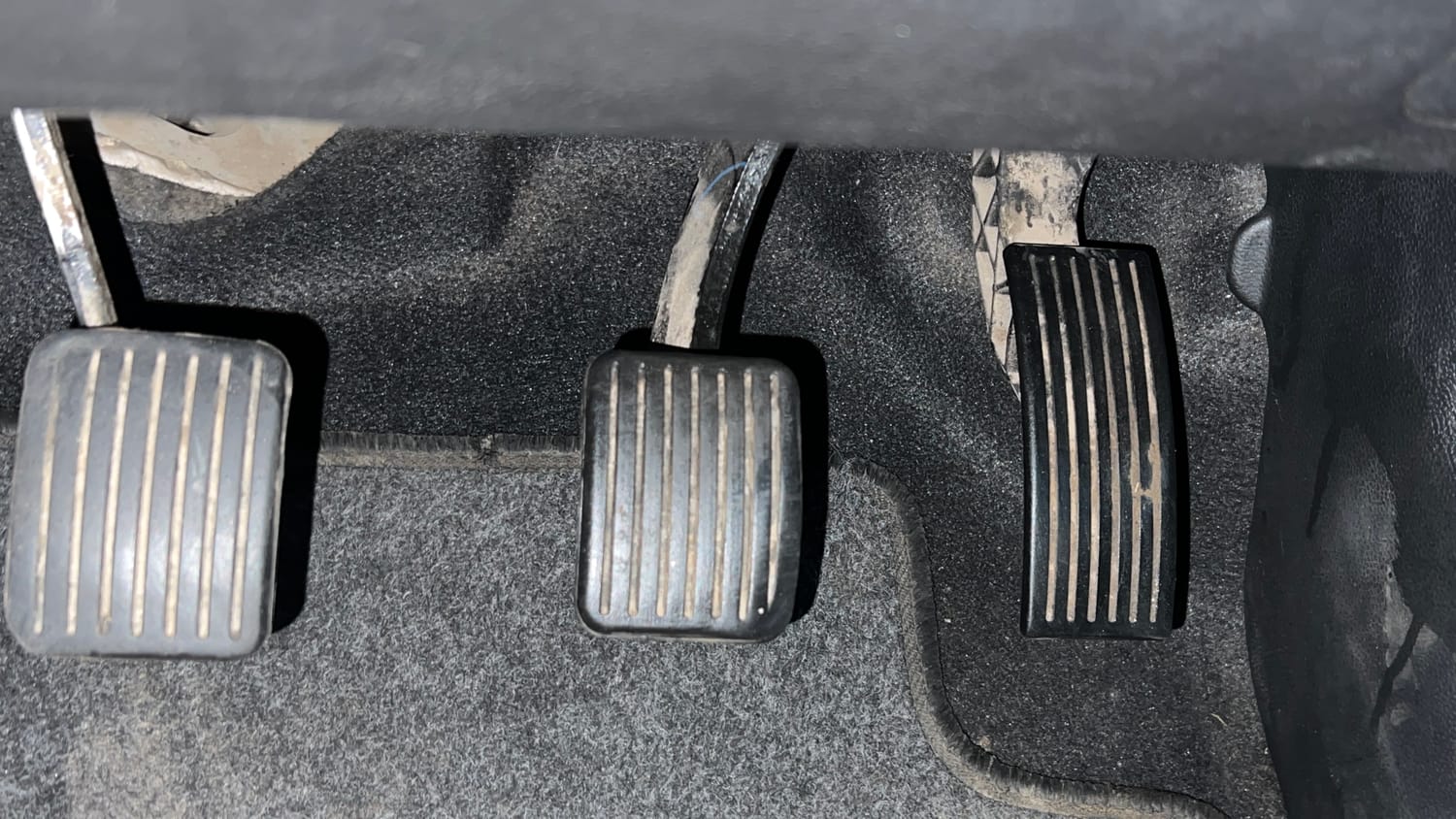 Used 2018 Hyundai Grand i10 Magna 1.2 Kappa VTVT Petrol Manual interior PEDALS VIEW