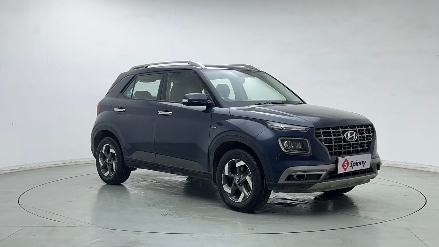 Used 2020 Hyundai Venue SX Plus 1.0 Turbo DCT Petrol Automatic exterior RIGHT FRONT CORNER VIEW