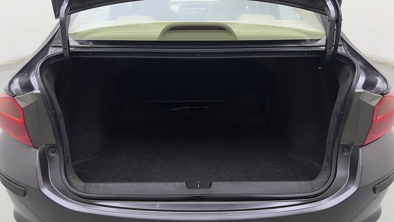 Used 2022 Honda City 4th Generation V Petrol Petrol Manual interior DICKY INSIDE VIEW