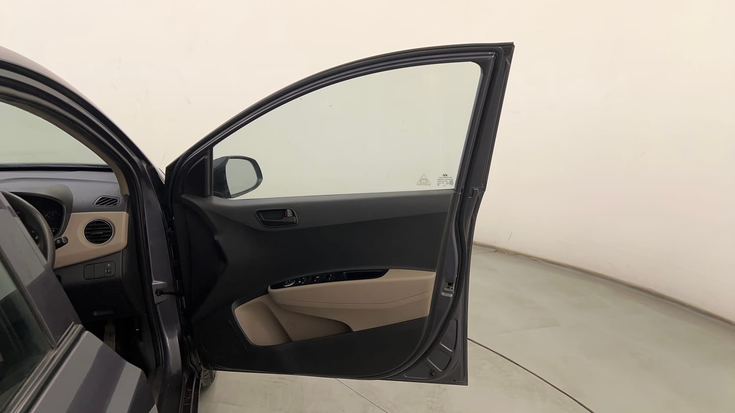 Used 2014 Hyundai Grand i10 Magna 1.2 Kappa VTVT Petrol Manual interior RIGHT FRONT DOOR OPEN VIEW