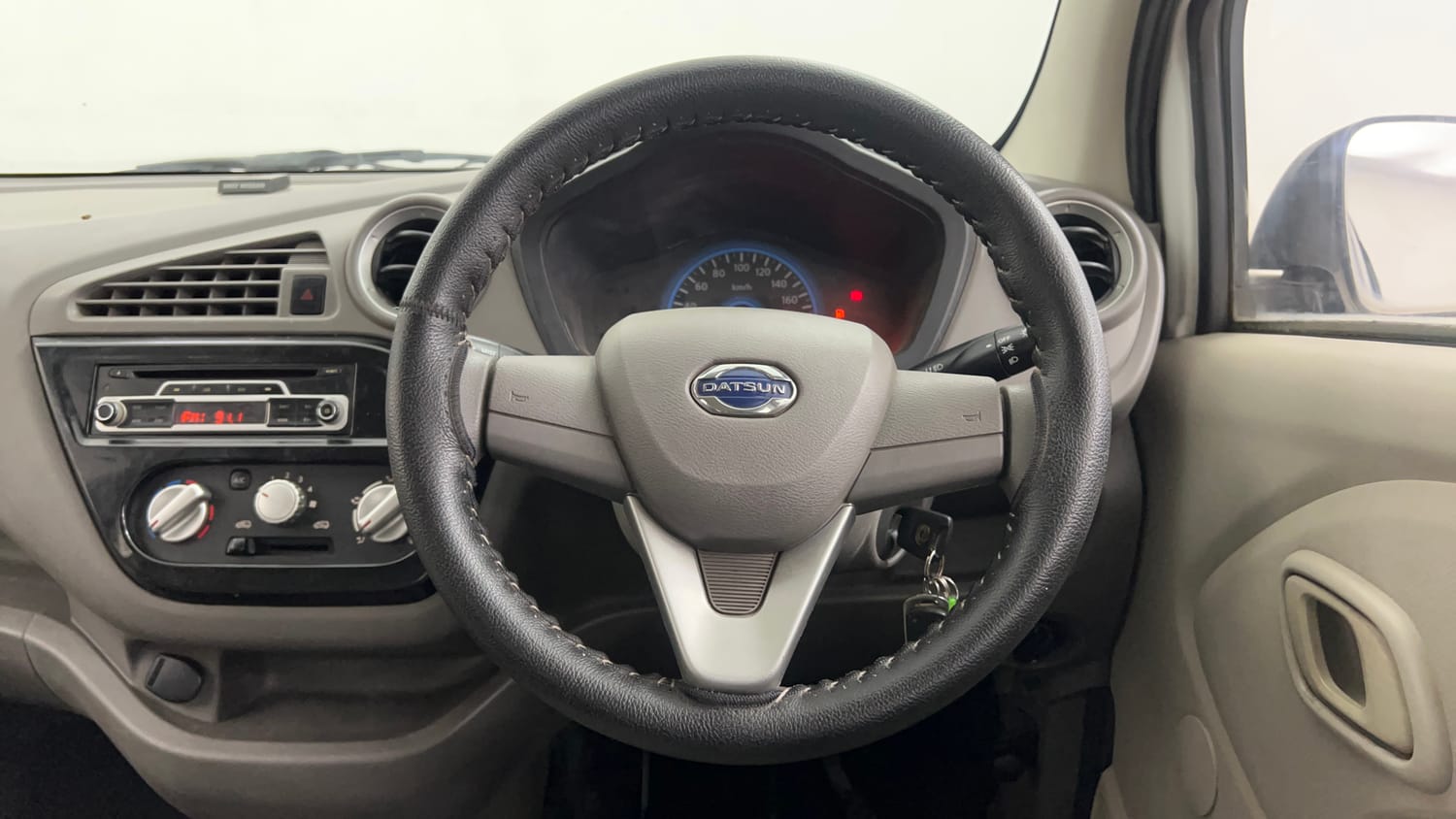 Used 2016 Datsun Redi-GO T (O) Petrol Manual interior STEERING VIEW