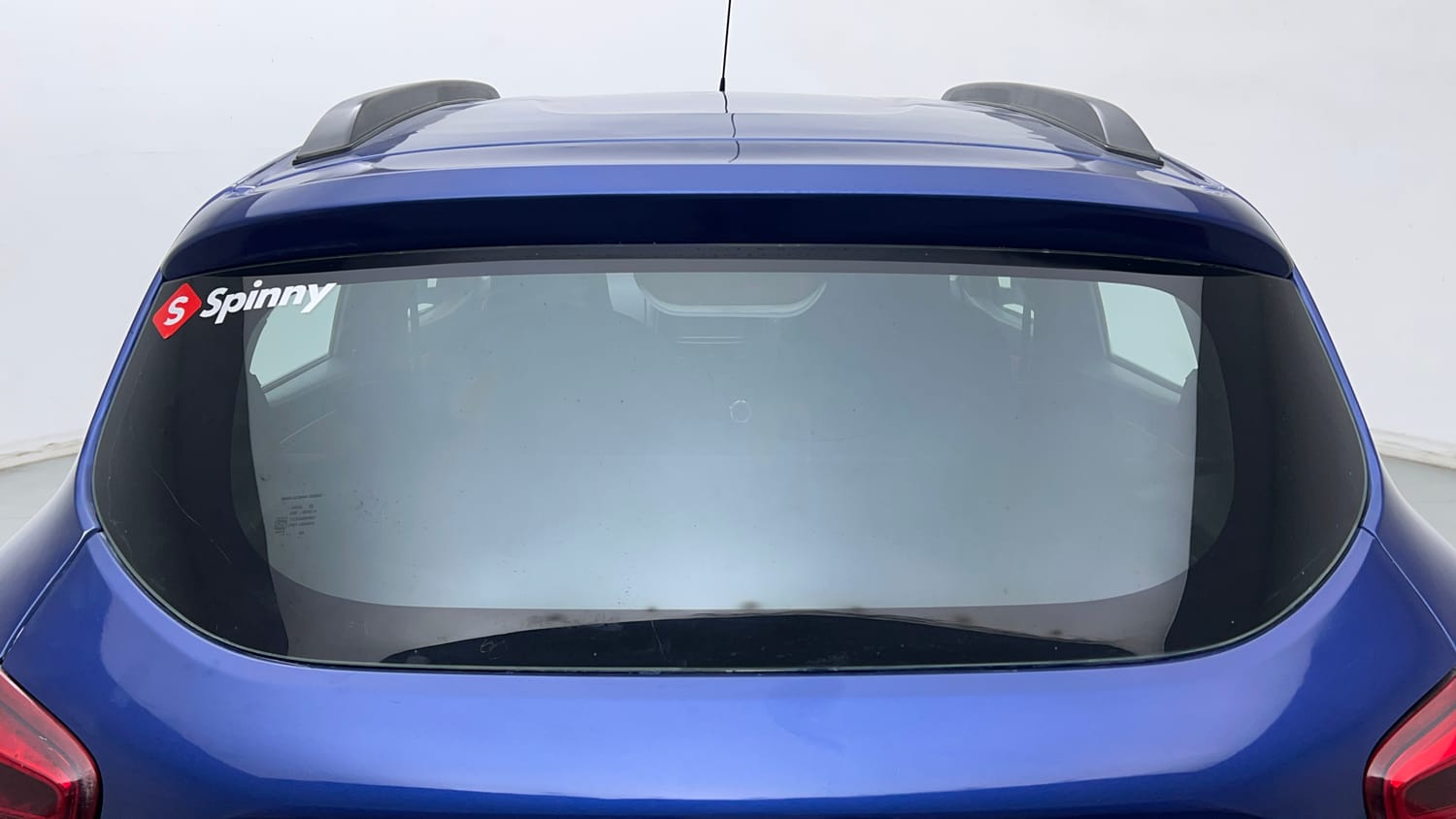 Used 2017 Renault Kwid CLIMBER 1.0 AMT Petrol Automatic exterior BACK WINDSHIELD VIEW