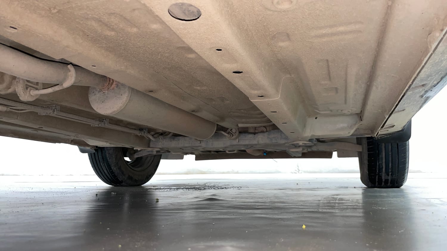 Used 2024 Tata Punch Accomplished MT Petrol Manual extra REAR RIGHT UNDERBODY VIEW