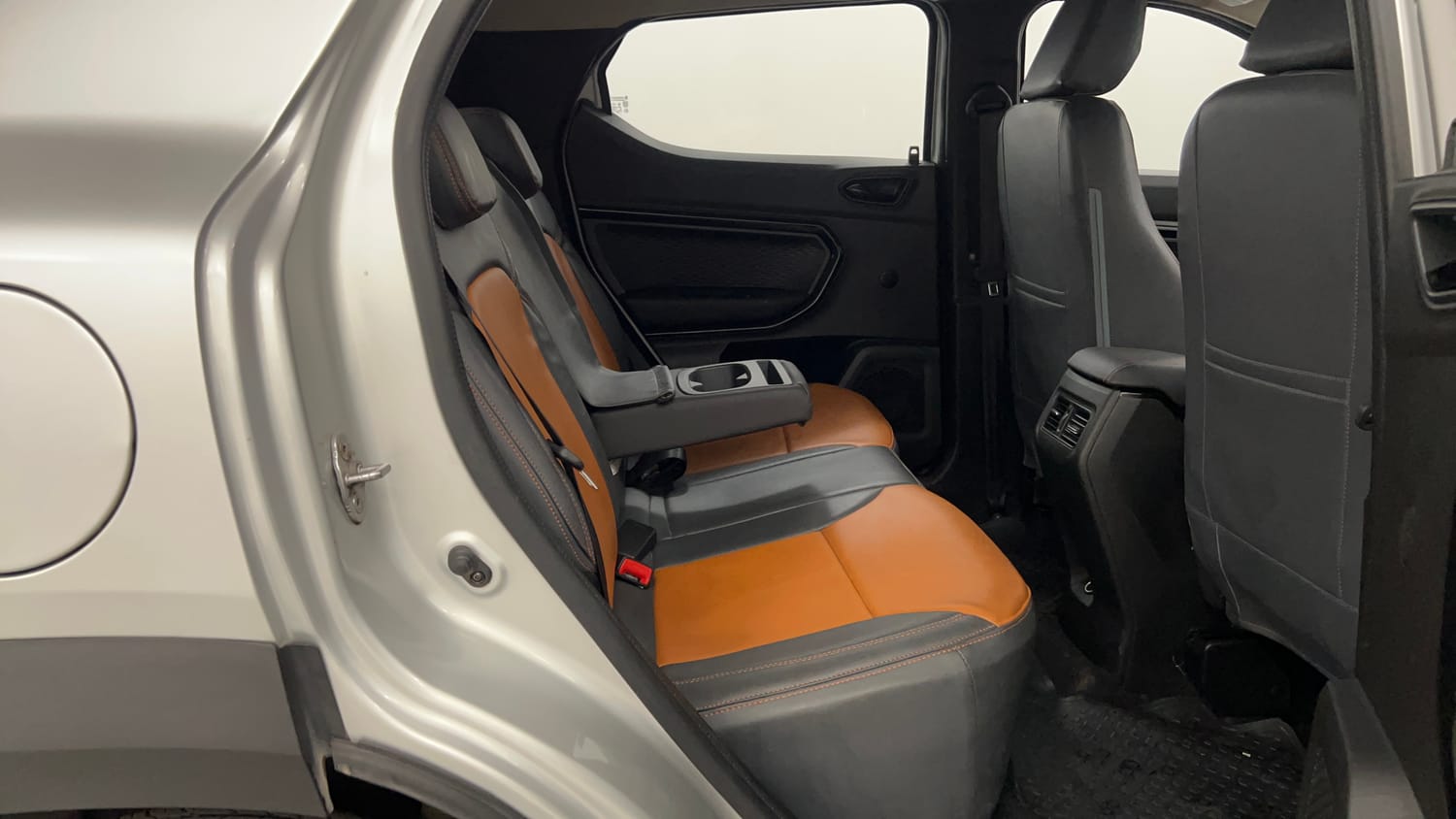 Used 2024 Renault Kiger RXZ Turbo CVT Dual Tone Petrol Automatic interior RIGHT SIDE REAR DOOR CABIN VIEW