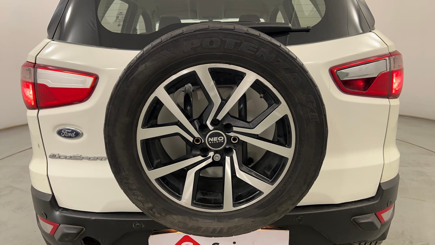 Used 2021 Ford EcoSport Trend 1.5L Ti-VCT Petrol Manual tyres SPARE TYRE VIEW