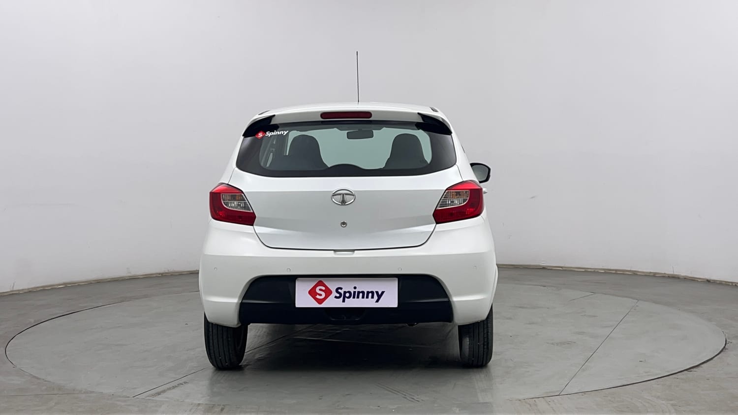 Used 2019 Tata Tiago Revotron XT Petrol Manual exterior BACK VIEW