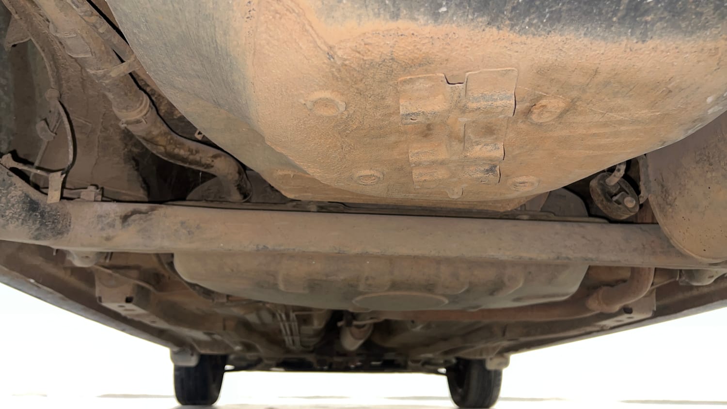 Used 2021 Tata Tiago XT Petrol Manual extra REAR UNDERBODY VIEW (TAKEN FROM REAR)