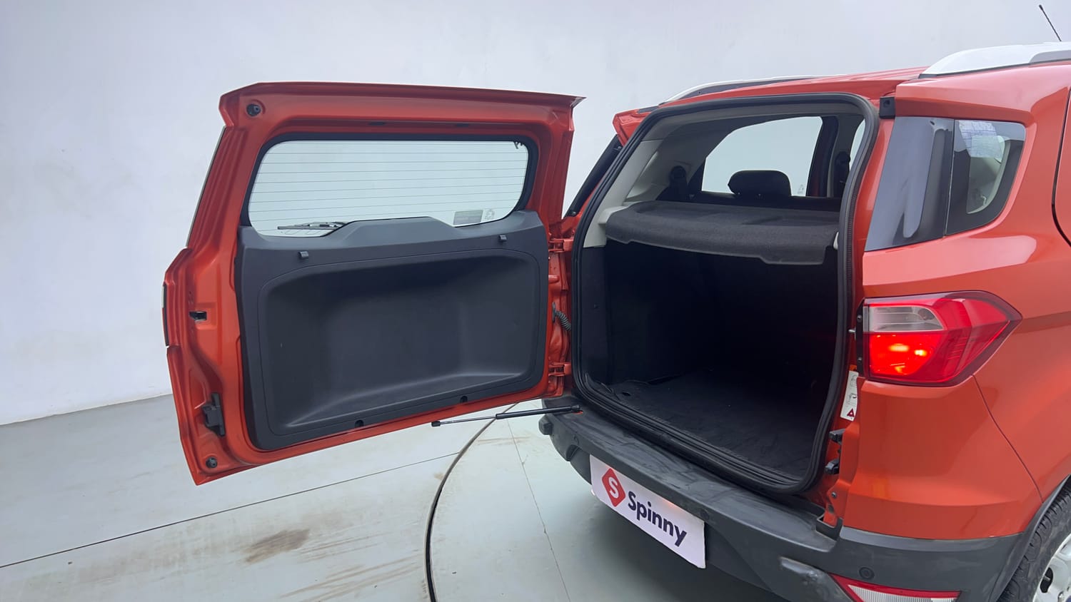 Used 2017 Ford EcoSport Titanium 1.5L Ti-VCT Petrol Manual interior DICKY DOOR OPEN VIEW