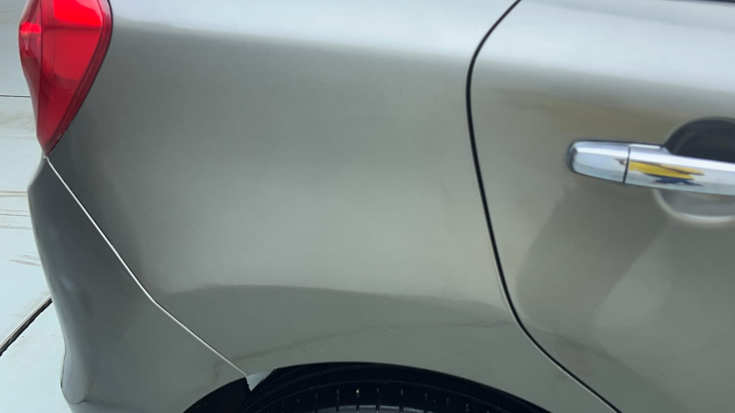 Used 2019 Maruti Suzuki Baleno Zeta 1.2 Petrol Manual dents MINOR DENT