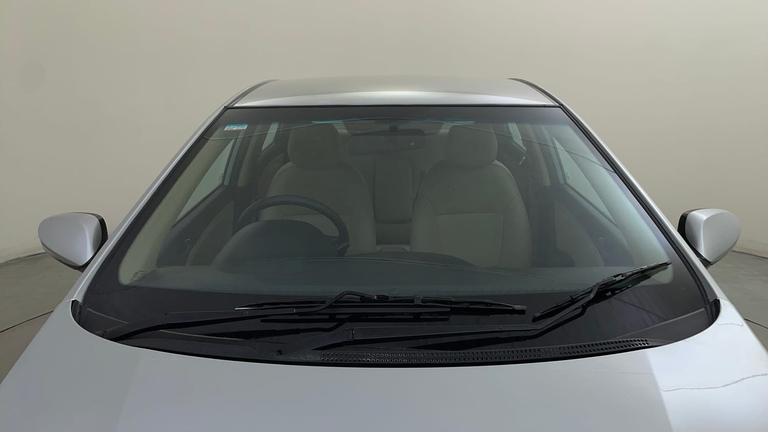 Used 2016 Hyundai Fluidic Verna 4S 1.6 VTVT SX Petrol Manual exterior FRONT WINDSHIELD VIEW