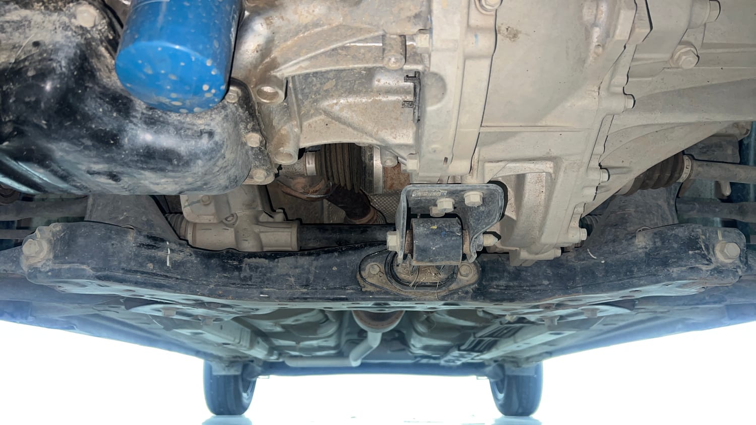 Used 2026 Hyundai Exter 1.2 Kappa Dual CNG MT HX 8 Cng Manual extra FRONT LEFT UNDERBODY VIEW