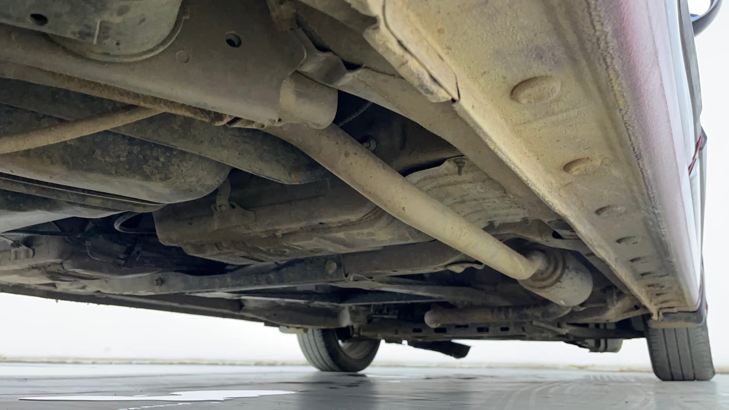 Used 2022 Honda City ZX CVT Petrol Petrol Automatic extra REAR RIGHT UNDERBODY VIEW