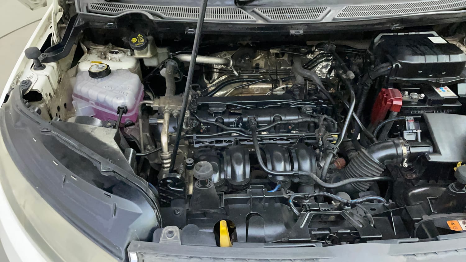 Used 2013 Ford EcoSport Titanium 1.5 Ti-VCT Petrol Manual engine ENGINE RIGHT SIDE VIEW