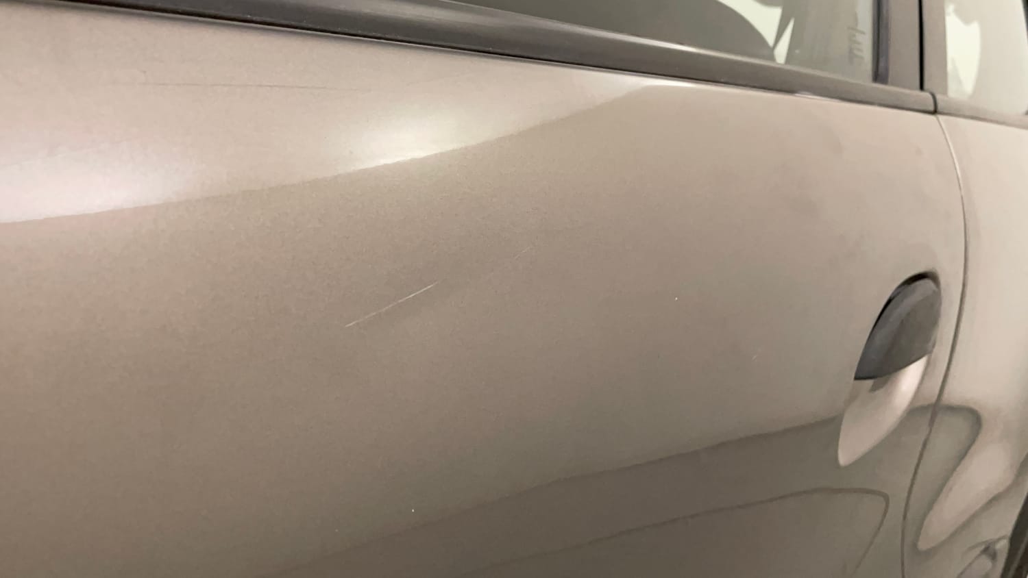 Used 2016 Renault Kwid RXT Petrol Manual dents MINOR DENT