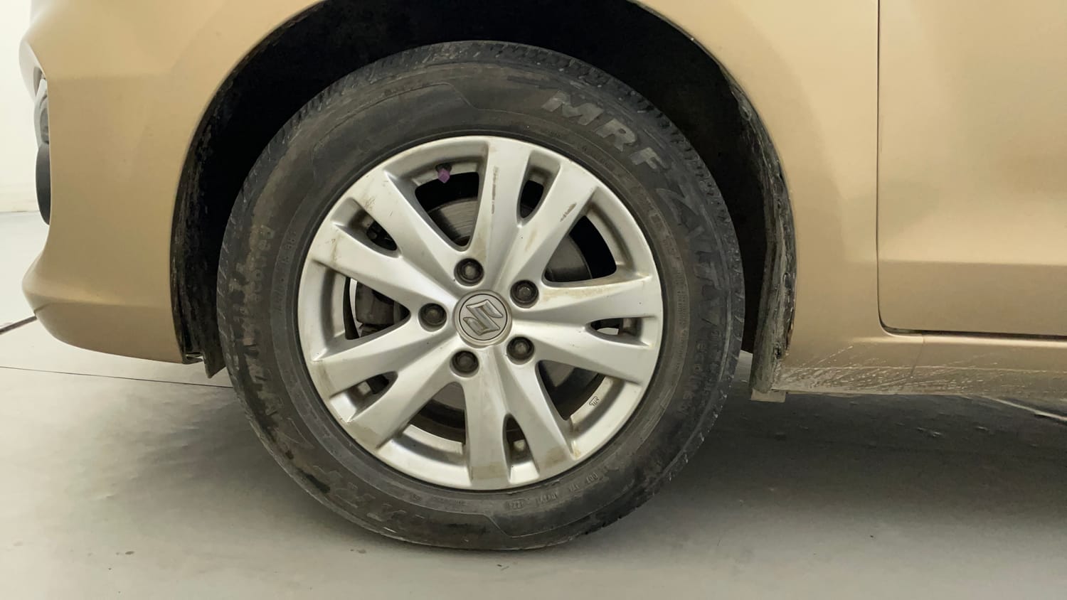 Used 2017 Maruti Suzuki Ertiga ZDI + SHVS Diesel Manual tyres LEFT FRONT TYRE RIM VIEW