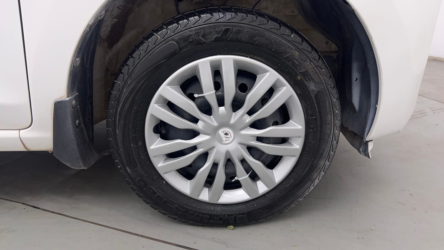 Used 2023 Maruti Suzuki Alto K10 VXi Plus Petrol Manual tyres RIGHT FRONT TYRE RIM VIEW