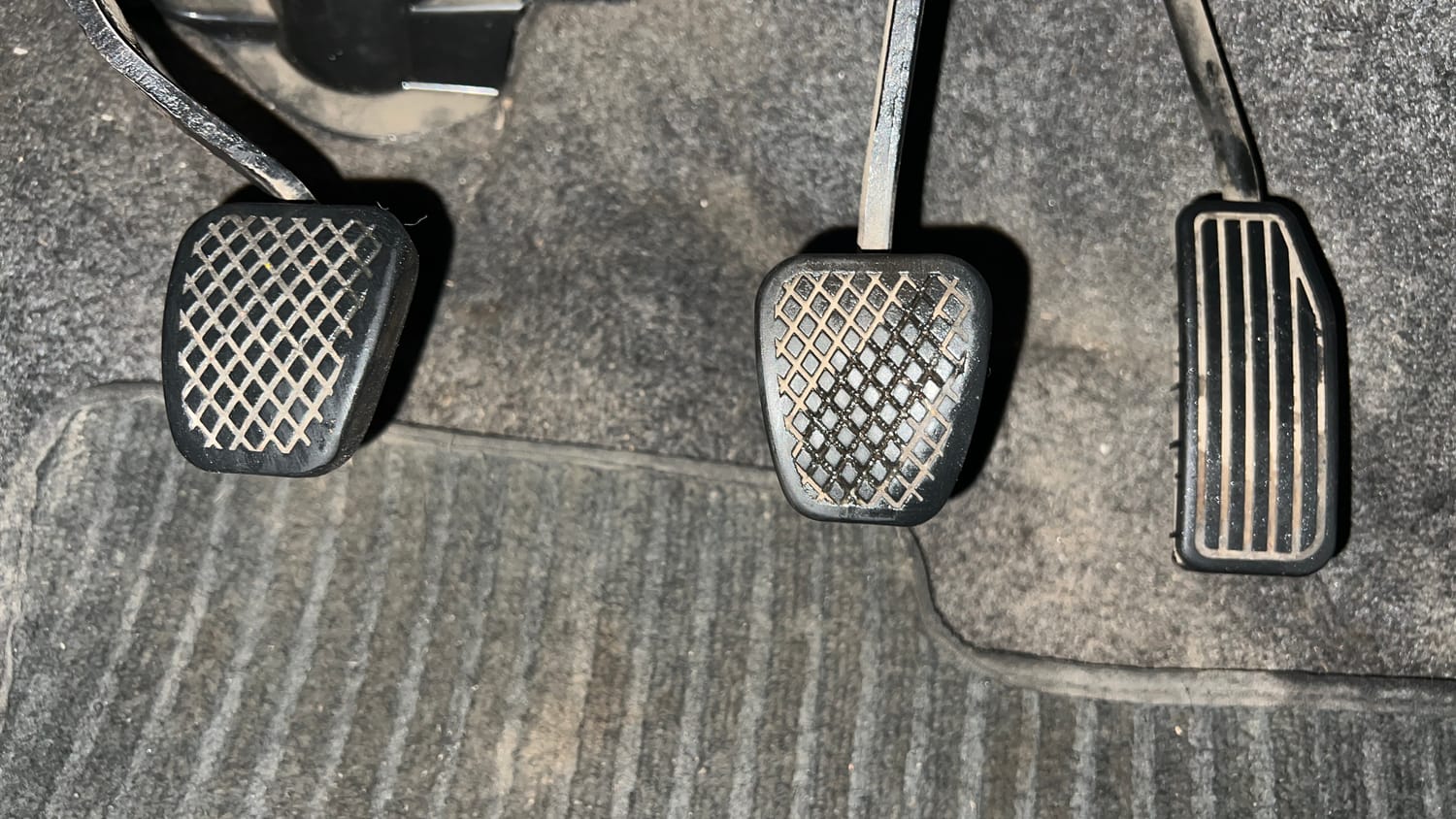 Used 2014 Honda Amaze 1.2 S i-VTEC Petrol Manual interior PEDALS VIEW