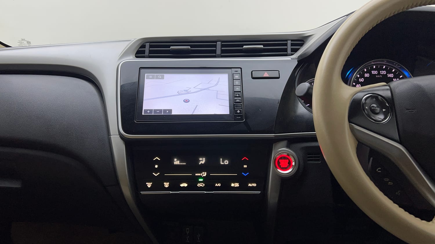 Used 2022 Honda City 4th Generation V Petrol Petrol Manual interior MUSIC SYSTEM & AC CONTROL VIEW