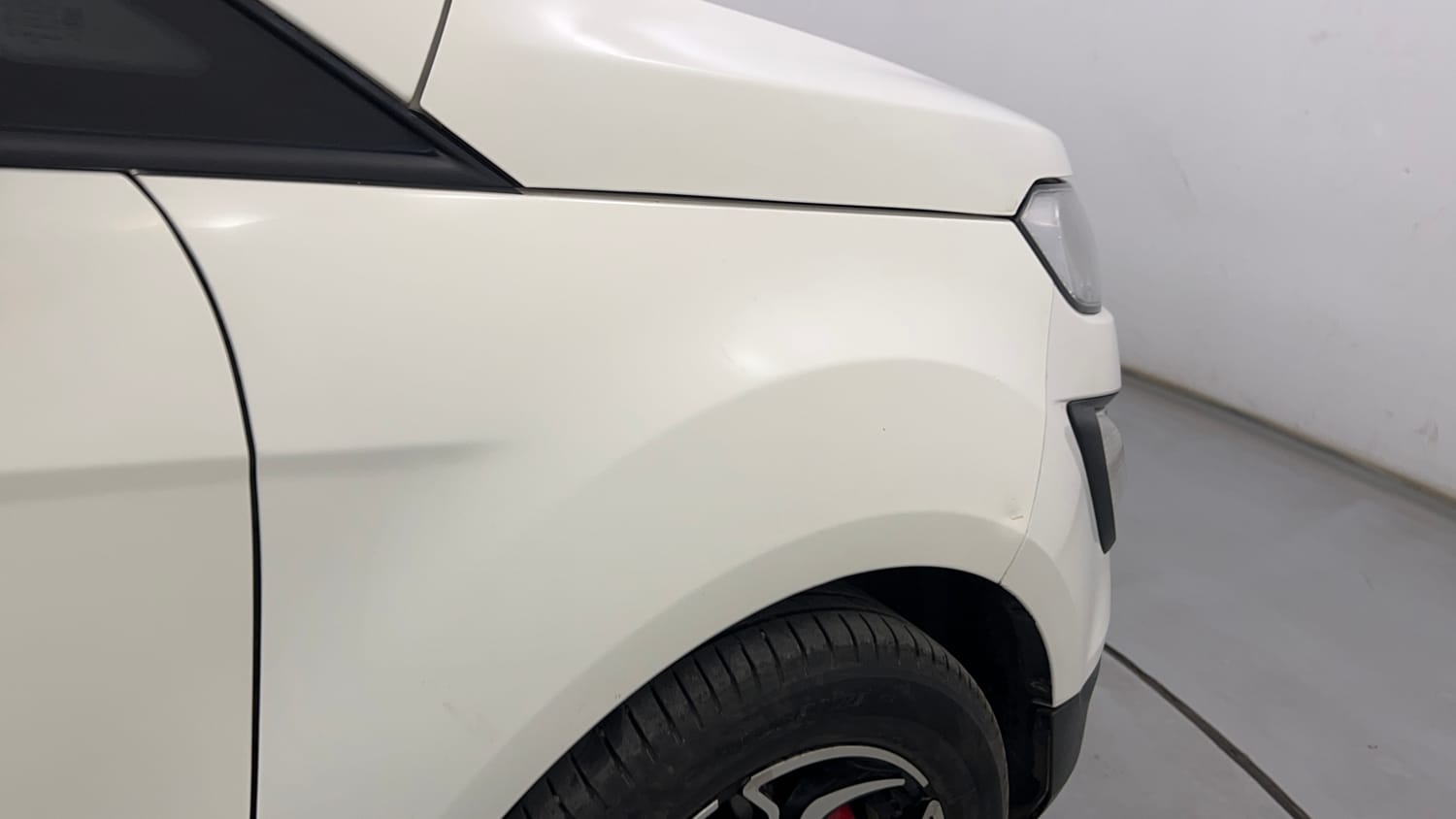 Used 2021 Ford EcoSport Trend 1.5L Ti-VCT Petrol Manual dents MINOR SCRATCH