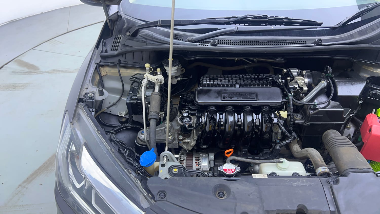 Used 2019 Honda City VX CVT Petrol Petrol Automatic engine ENGINE RIGHT SIDE VIEW