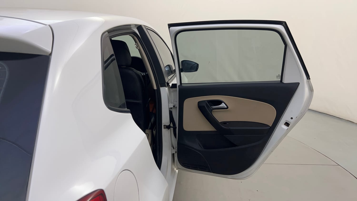 Used 2016 Volkswagen Polo Highline1.2L (P) Petrol Manual interior RIGHT REAR DOOR OPEN VIEW