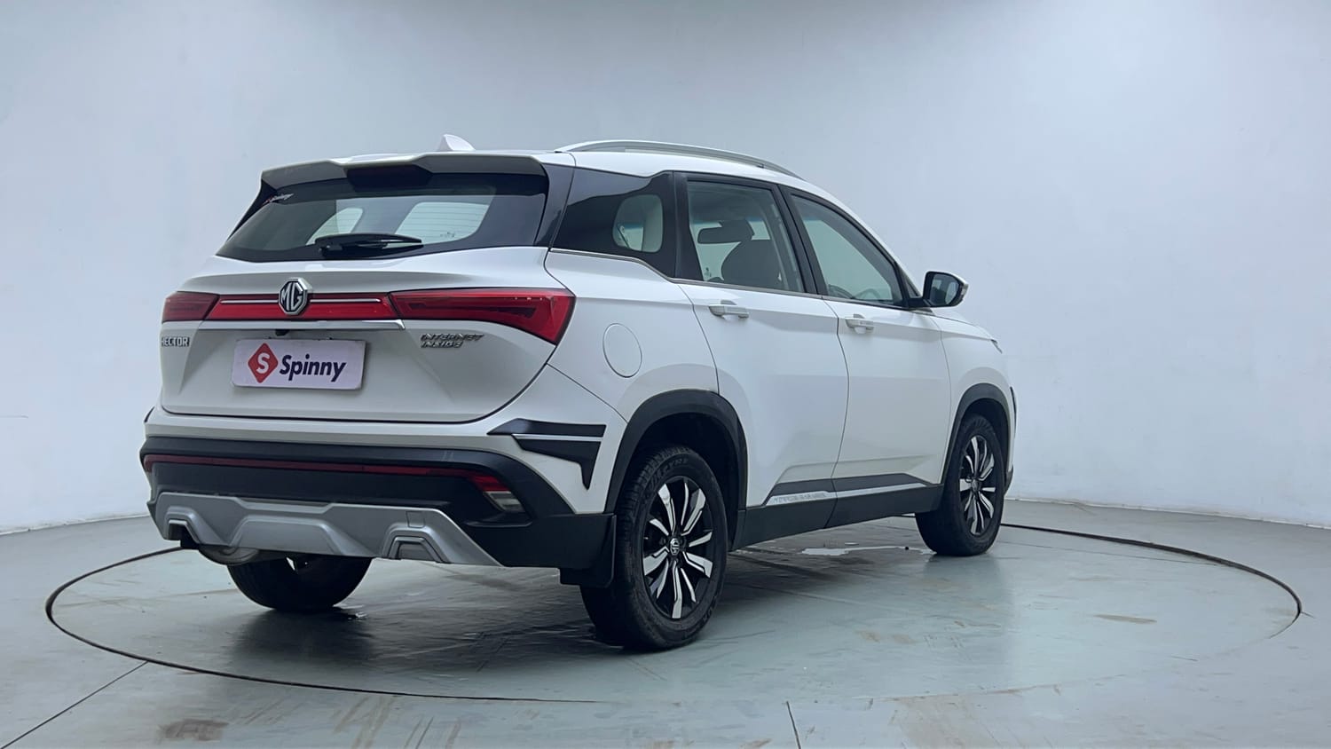 Used 2019 MG Motors Hector Sharp 1.5 DCT Petrol Petrol Automatic exterior RIGHT REAR CORNER VIEW