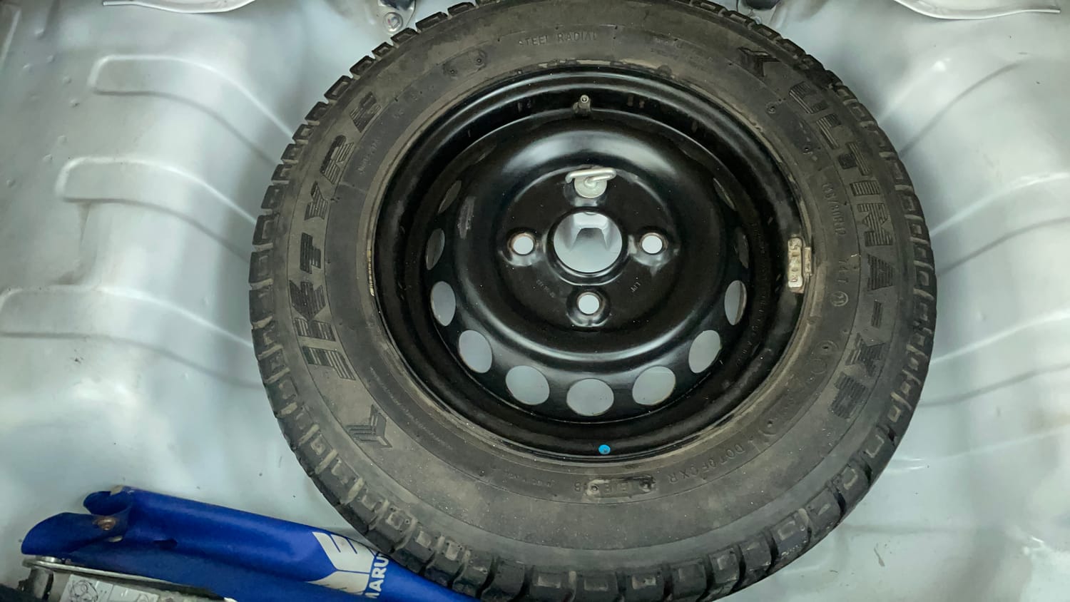 Used 2018 Maruti Suzuki Alto 800 LXi Petrol Manual tyres SPARE TYRE VIEW