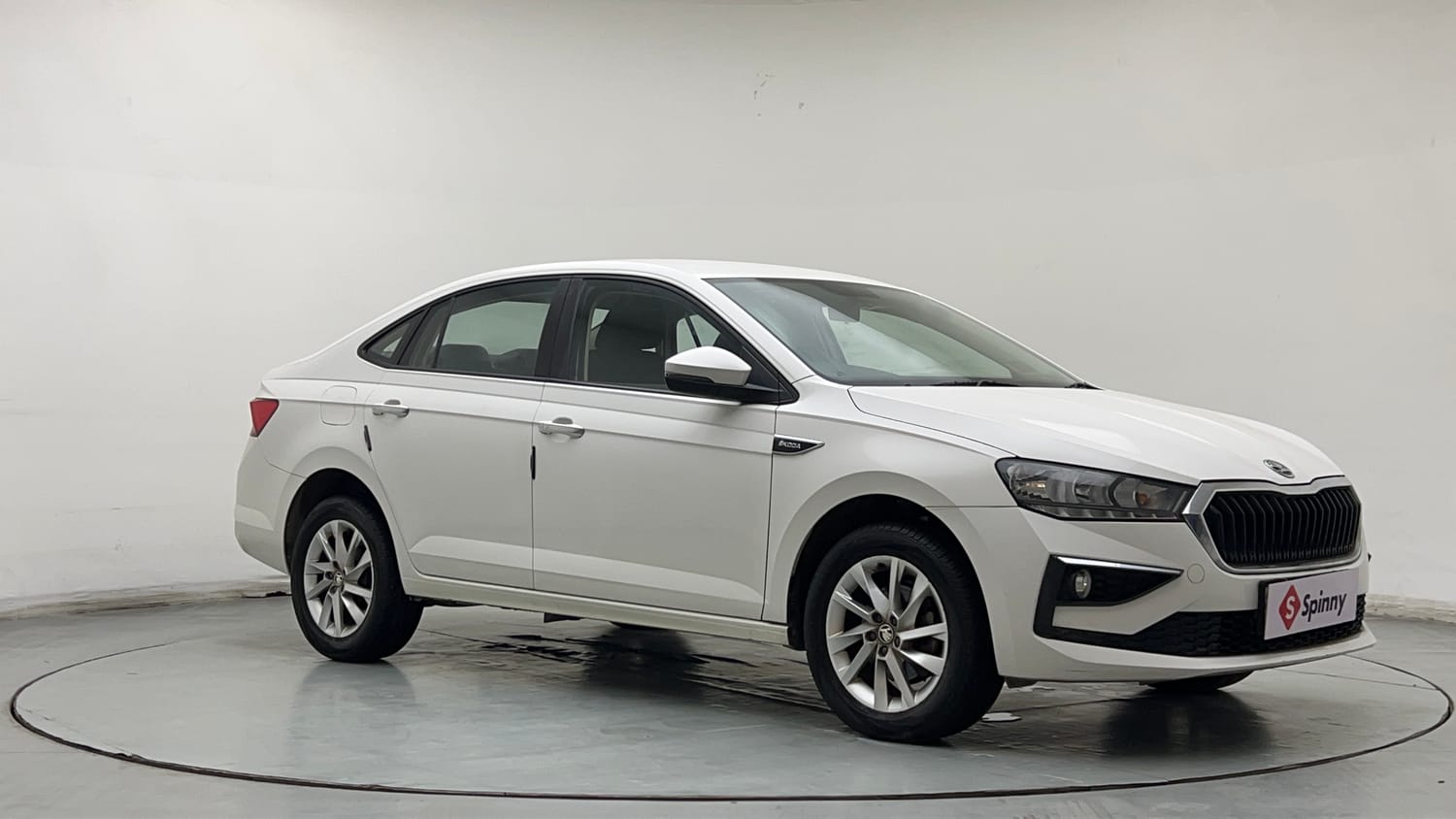 Used 2023 Skoda Slavia Ambition 1.0L TSI MT Petrol Manual exterior RIGHT FRONT CORNER VIEW