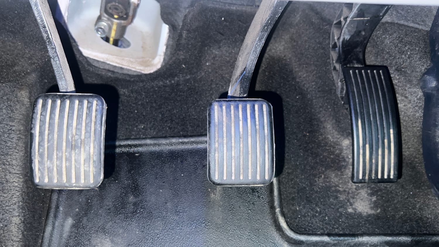 Used 2026 Hyundai Exter 1.2 Kappa Dual CNG MT HX 8 Cng Manual interior PEDALS VIEW