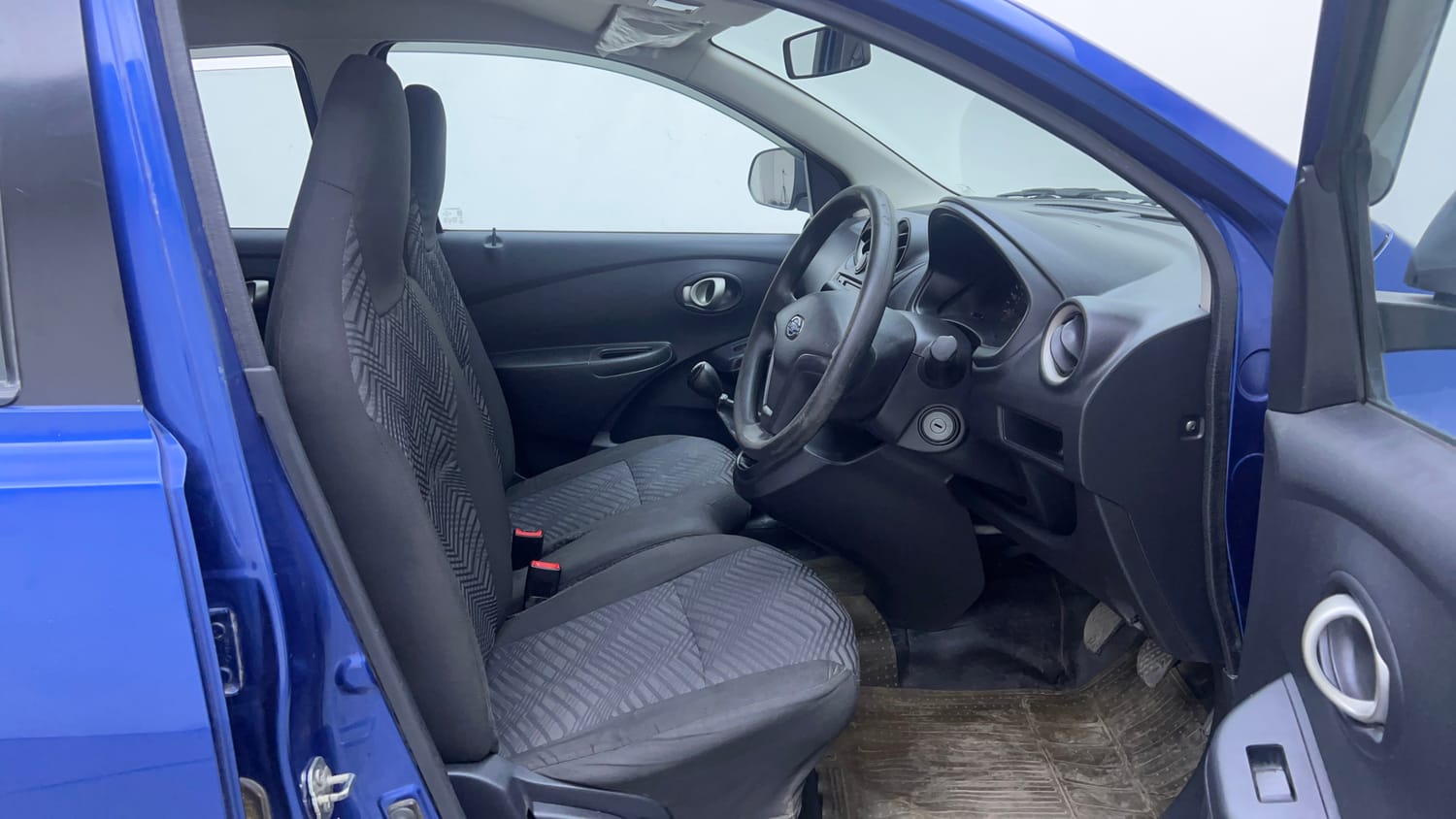 Used 2019 Datsun Go Plus T Petrol Manual interior RIGHT SIDE FRONT DOOR CABIN VIEW