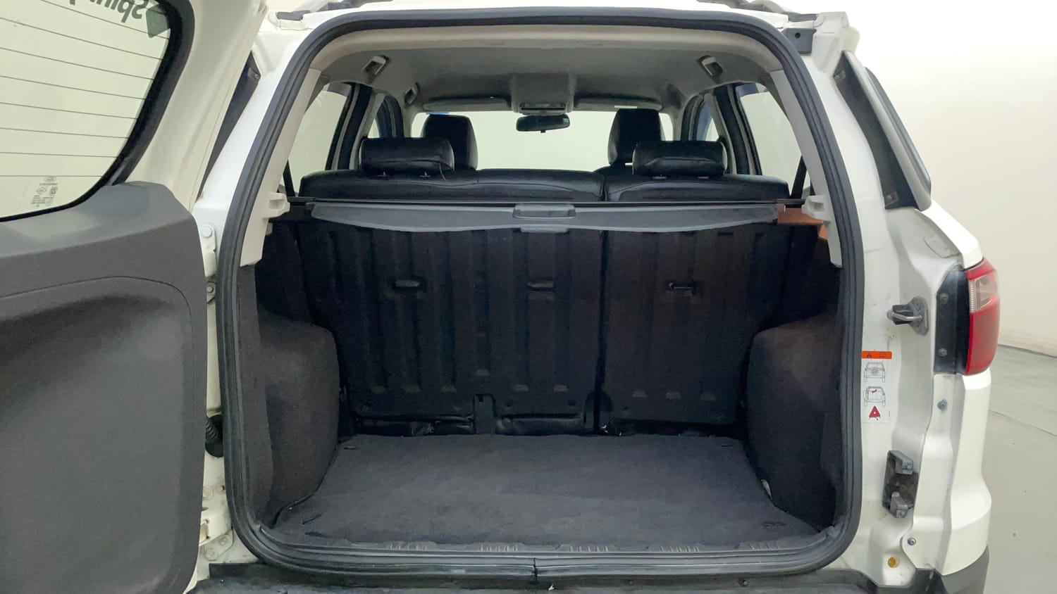 Used 2013 Ford EcoSport Titanium 1.5 Ti-VCT Petrol Manual interior DICKY INSIDE VIEW