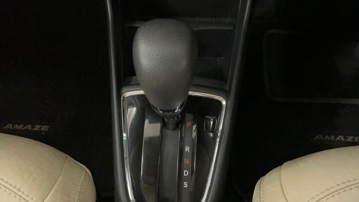Used 2020 Honda Amaze 1.2 V CVT Petrol Petrol Automatic interior GEAR  KNOB VIEW