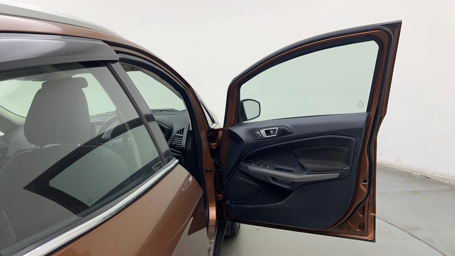 Used 2018 Ford EcoSport Titanium 1.5L Ti-VCT Petrol Manual interior RIGHT FRONT DOOR OPEN VIEW