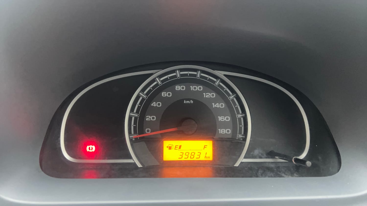 Used 2015 Maruti Suzuki Alto 800 Lxi Petrol Manual interior CLUSTERMETER VIEW
