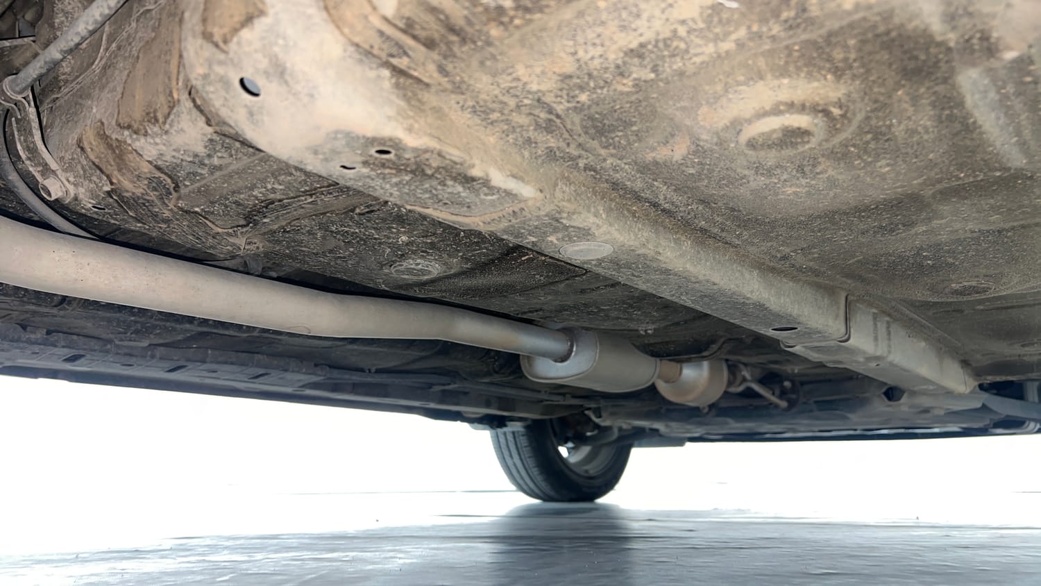 Used 2025 Hyundai Grand i10 Nios Asta 1.2 Kappa AMT Petrol Automatic extra REAR RIGHT UNDERBODY VIEW