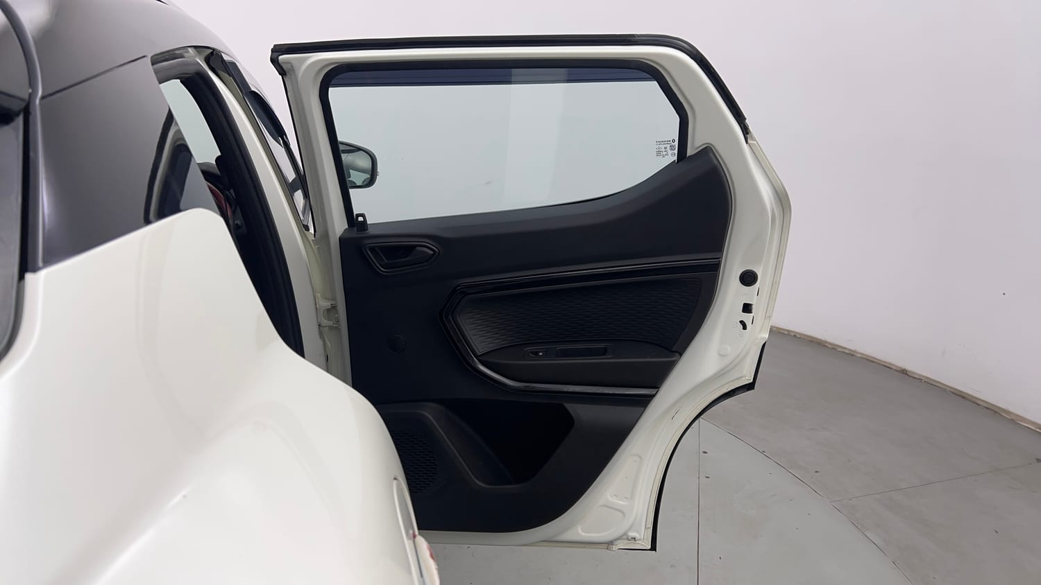 Used 2024 Renault Kiger RXL Petrol Manual interior RIGHT REAR DOOR OPEN VIEW