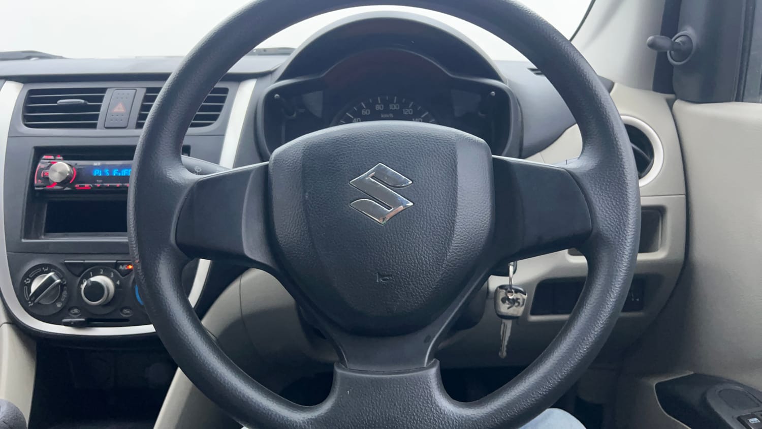 Used 2014 Maruti Suzuki Celerio VXi Petrol Manual interior STEERING VIEW