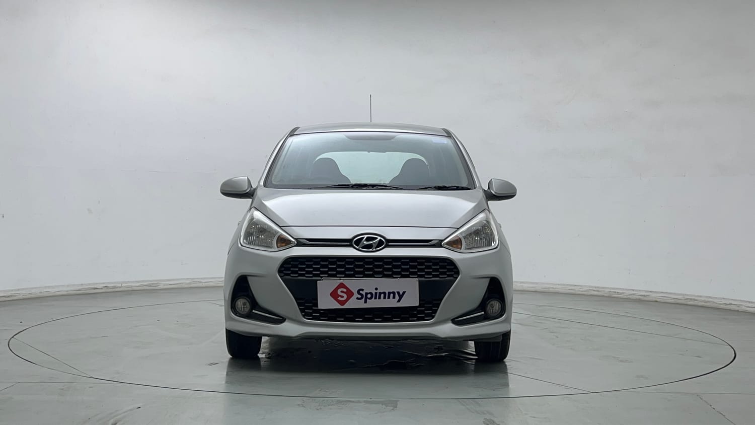 Used 2017 Hyundai Grand i10 Magna 1.2 Kappa VTVT Petrol Manual exterior FRONT VIEW