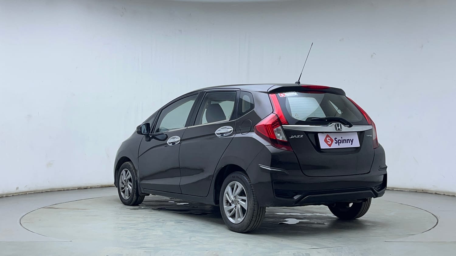Used 2022 Honda Jazz ZX CVT Petrol Automatic exterior LEFT REAR CORNER VIEW