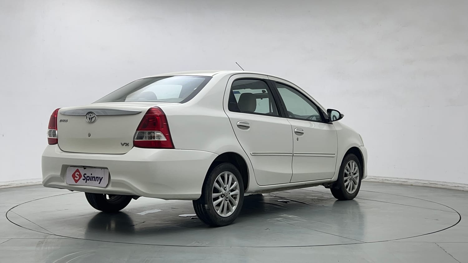 Used 2016 Toyota Etios VX Petrol Manual exterior RIGHT REAR CORNER VIEW