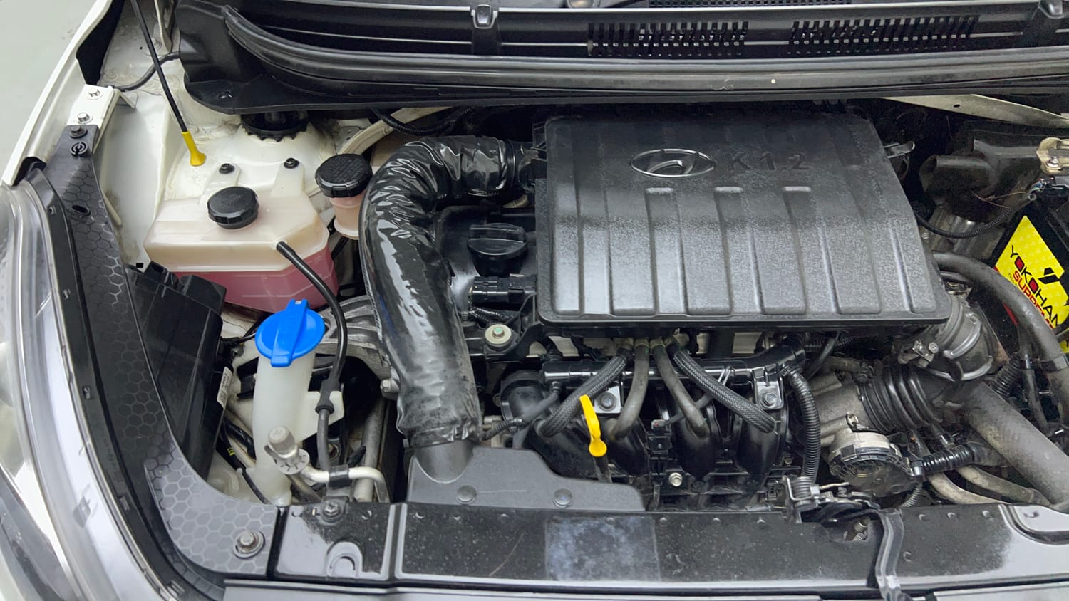 Used 2022 Hyundai Grand i10 Nios Sportz 1.2 Kappa VTVT CNG Cng Manual engine ENGINE RIGHT SIDE VIEW