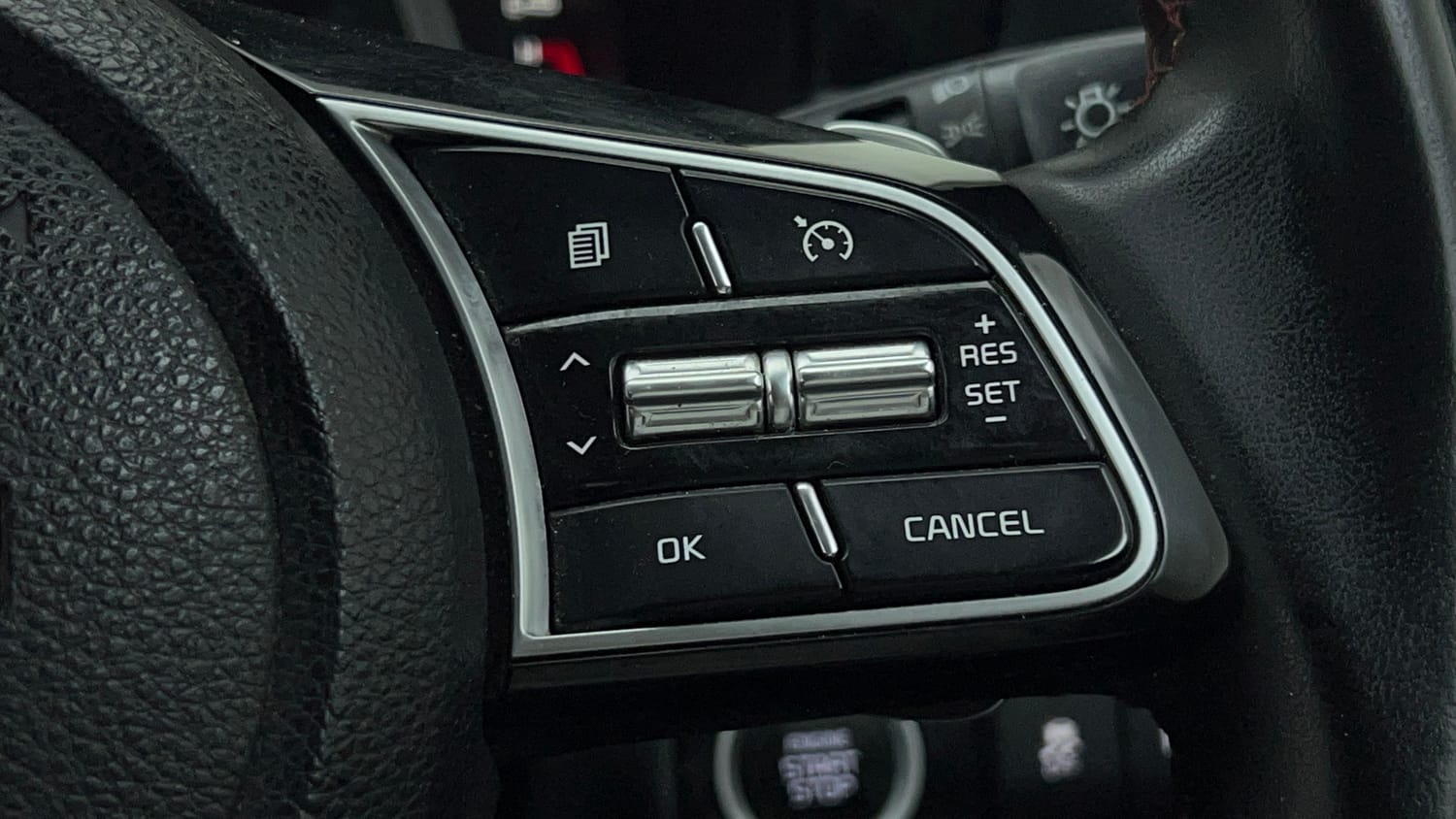 Used 2022 Kia Sonet GTX Plus 1.5 AT Diesel Automatic top_features Cruise control