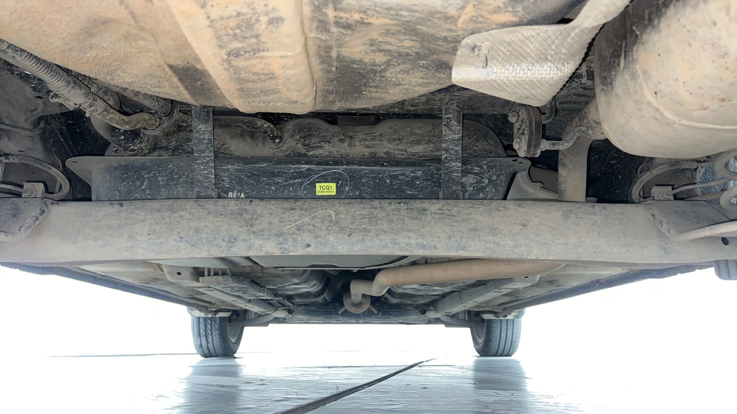 Used 2022 Hyundai Aura SX 1.2 Petrol Petrol Manual extra REAR UNDERBODY VIEW (TAKEN FROM REAR)