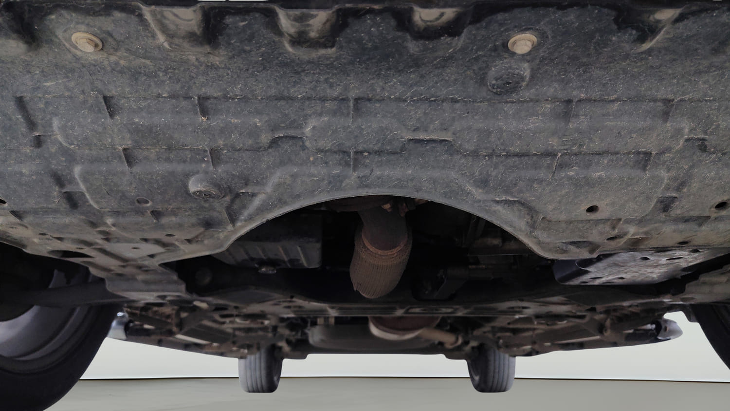 Used 2022 MG Motors Hector Sharp 1.5 Petrol CVT Petrol Automatic extra FRONT LEFT UNDERBODY VIEW