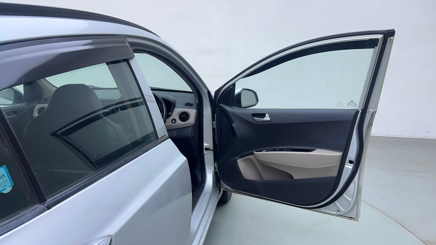 Used 2014 Hyundai Grand i10 Asta AT 1.2 Kappa VTVT Petrol Automatic interior RIGHT FRONT DOOR OPEN VIEW