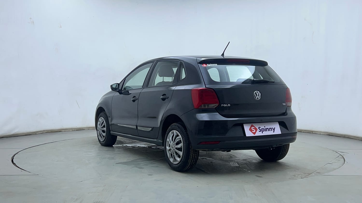 Used 2017 Volkswagen Polo Comfortline 1.5L (D) Diesel Manual exterior LEFT REAR CORNER VIEW