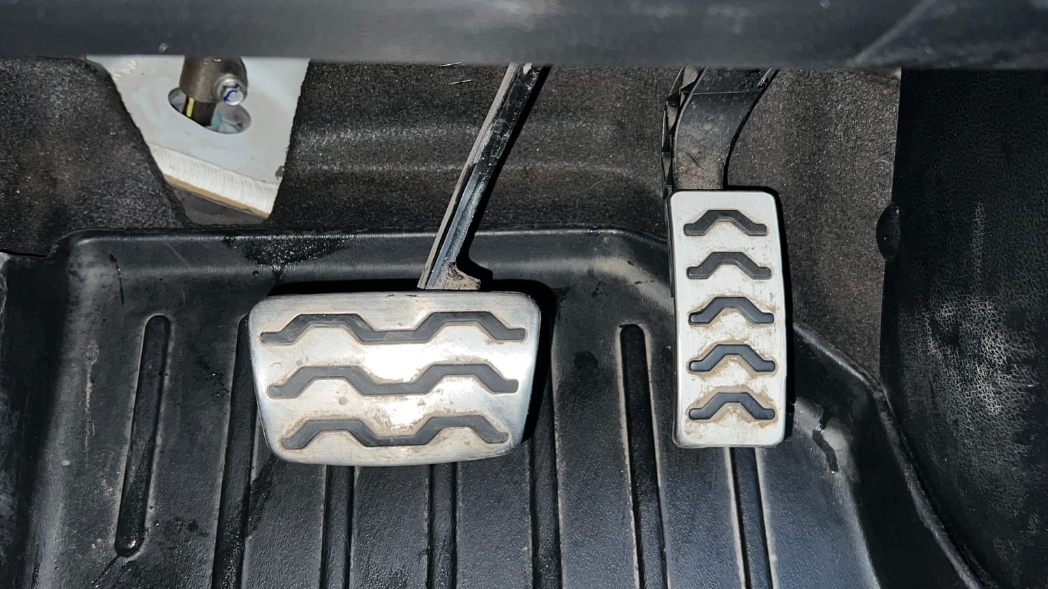 Used 2022 Kia Sonet GTX Plus 1.5 AT Diesel Automatic interior PEDALS VIEW