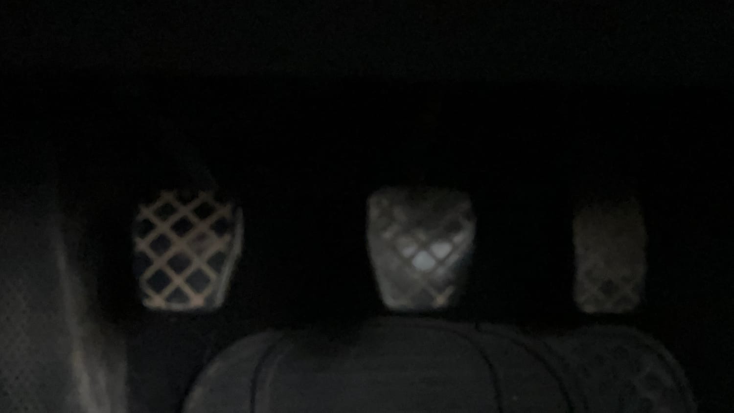 Used 2015 Volkswagen Polo Comfortline 1.2L (P) Petrol Manual interior PEDALS VIEW