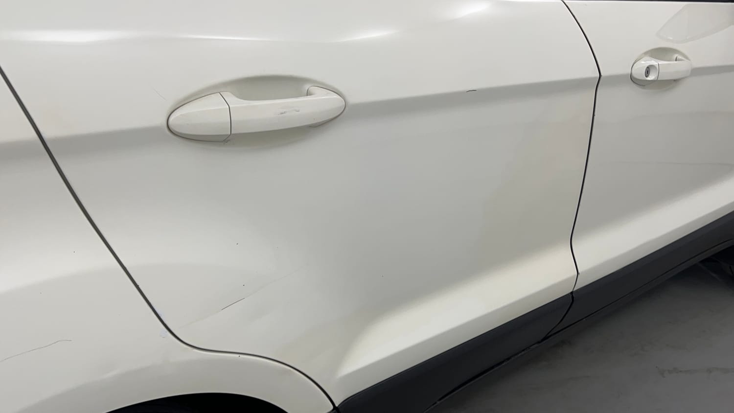 Used 2021 Ford EcoSport Trend 1.5L Ti-VCT Petrol Manual dents MINOR SCRATCH